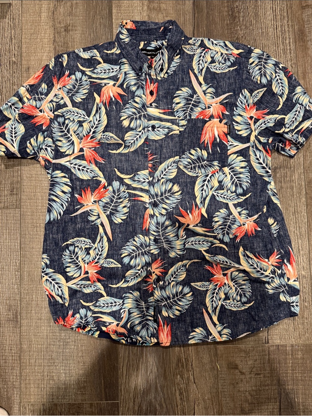 Casual Navy Tropical Floral Short-Sleeve Button-Down Shirt